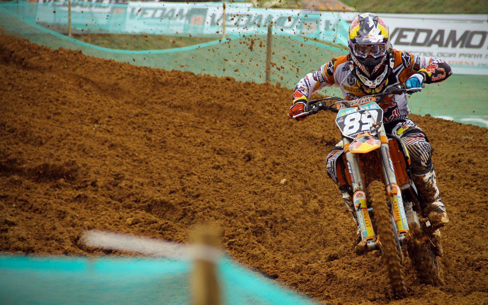 马卡报独家，北伦敦劲旅紧盯罗德里戈，皇马标价坚守8000万欧元底线