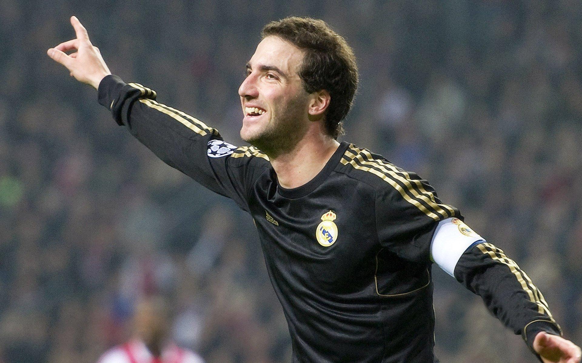 角球闪电战，战术革新如何重塑绿茵赛场